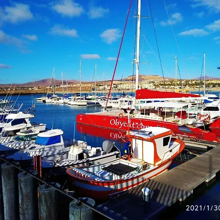 1-bed Sleeps 2 Garden & Pool Access Lägenhet *