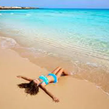 Apartment 1-bed Sleeps 2 Garden & Pool Access Caleta De Fuste