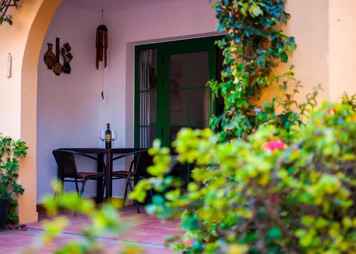 Apartmán 1-bed Sleeps 2 Garden & Pool Access *