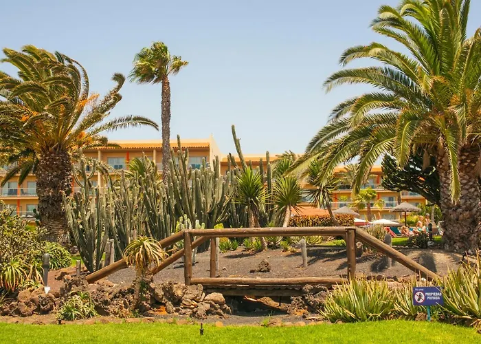 1-bed Sleeps 2 Garden & Pool Access Apartmán *