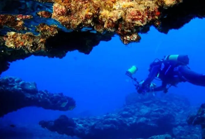 1-bed Sleeps 2 Garden & Pool Access *